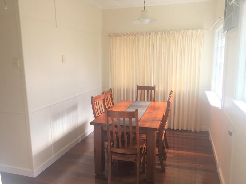 15 Woodville Street, Wandal QLD 4700